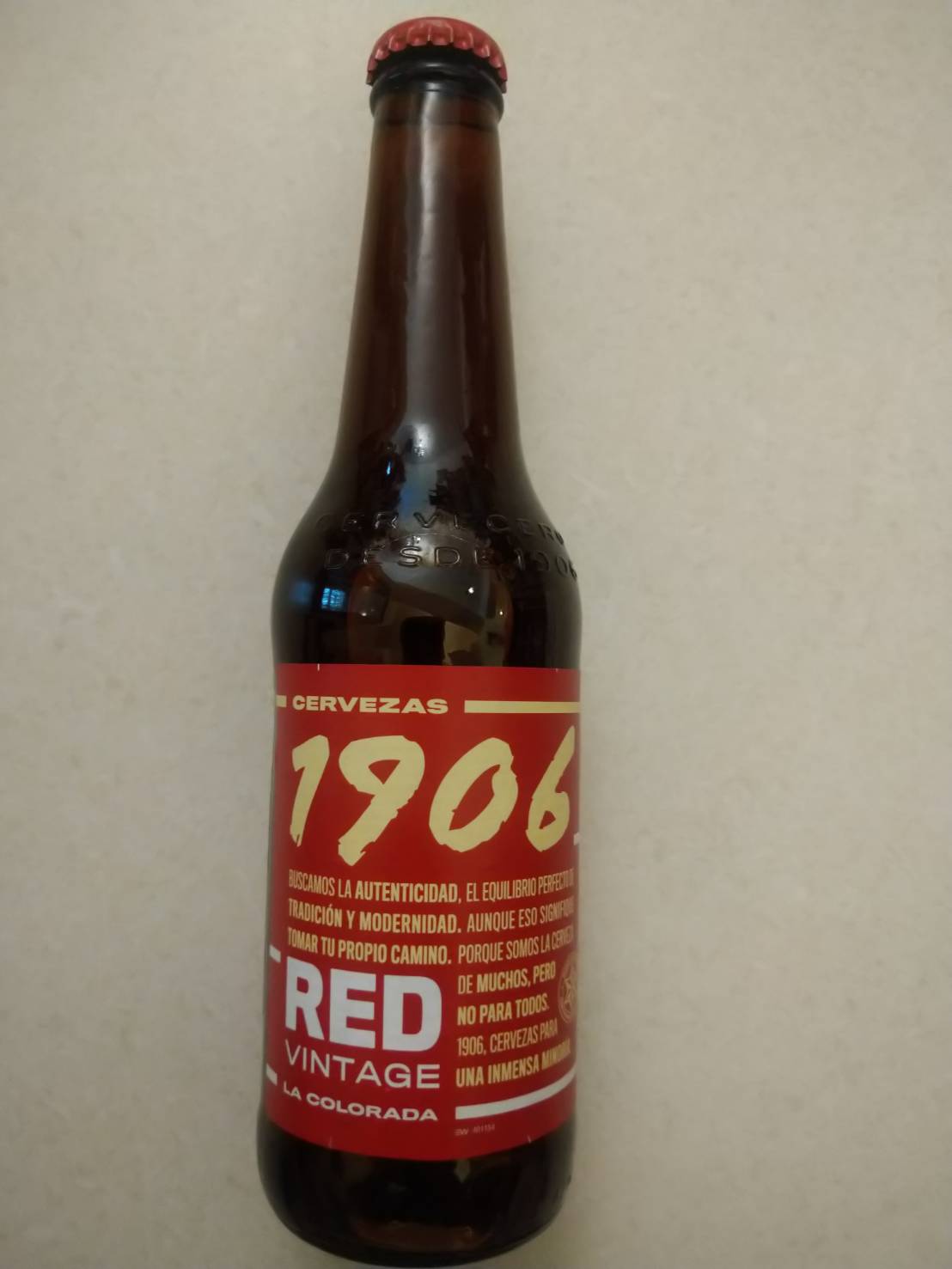 1906 Red Vintage Beer